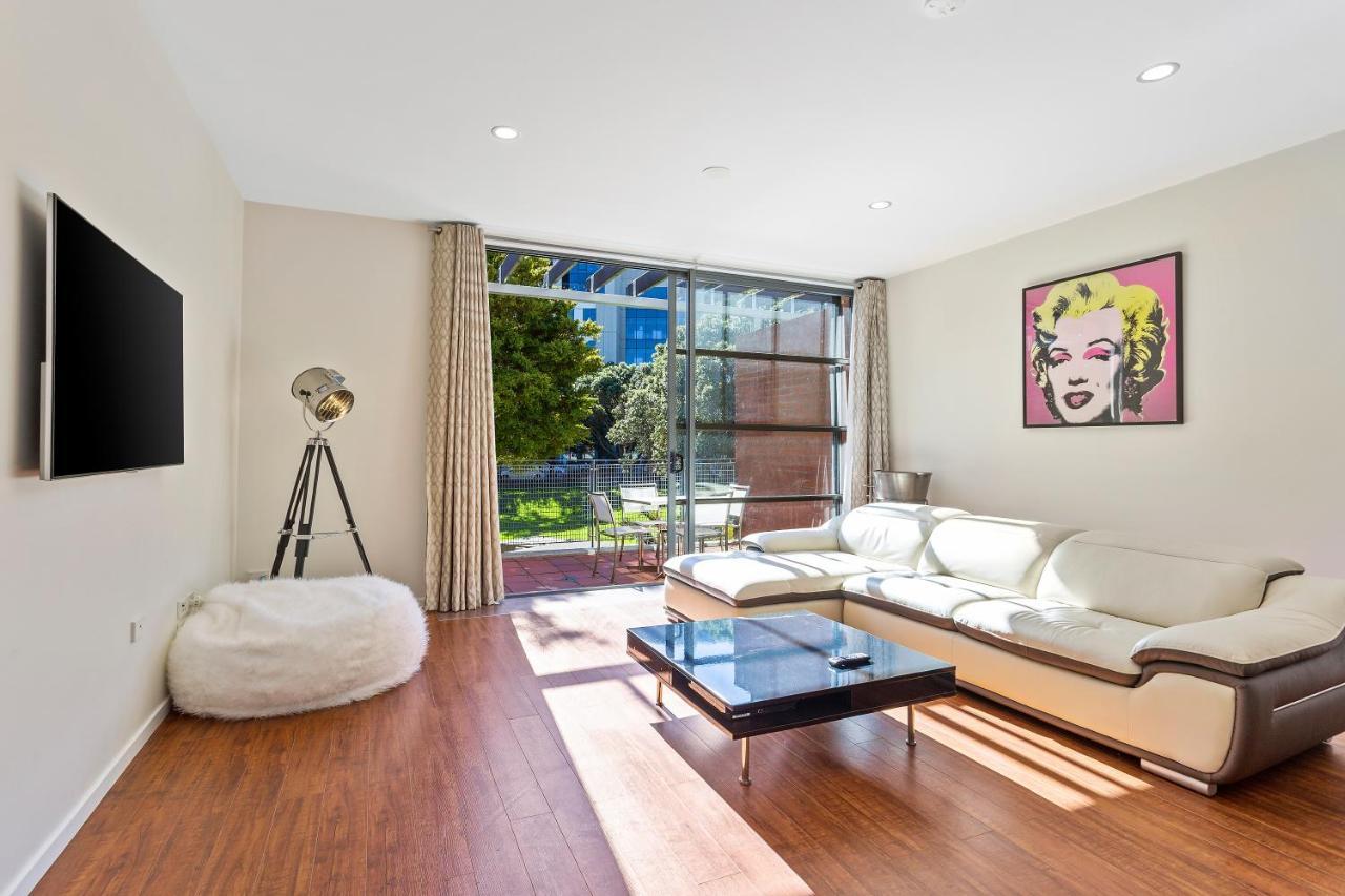 Sleek Modern Pad Next To Spark Arena Free Parking Окленд Екстер'єр фото