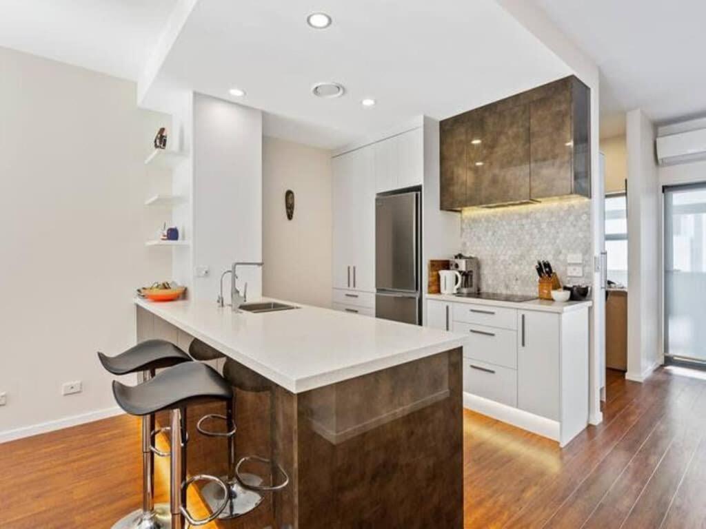 Sleek Modern Pad Next To Spark Arena Free Parking Окленд Екстер'єр фото